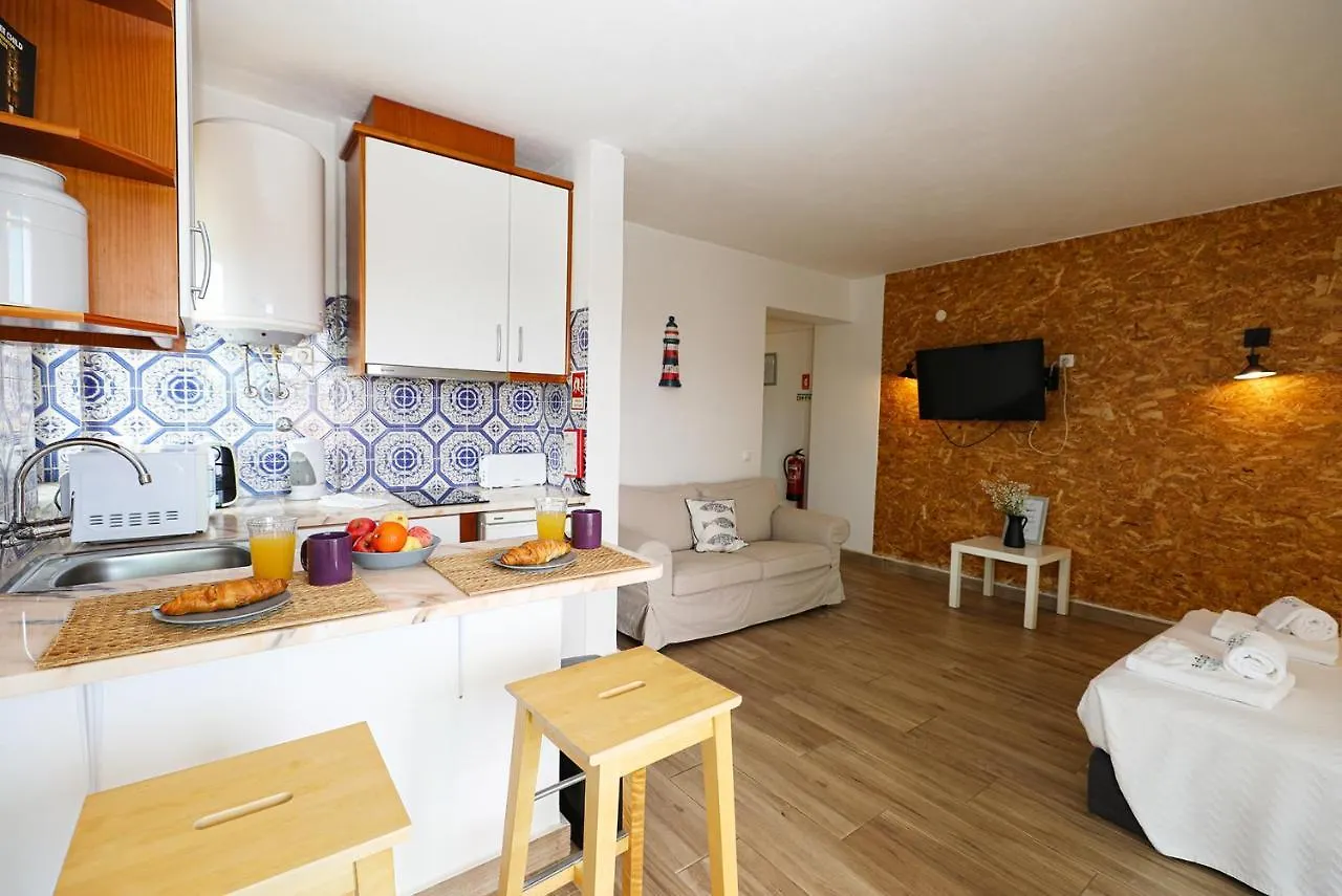 A57 - Lighthouse Apartment In Via Dona Ana Lagos 0*,